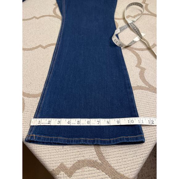 Old navy wow flare high rise dark rinse blue jeans, size 18 - Picture 12 of 12